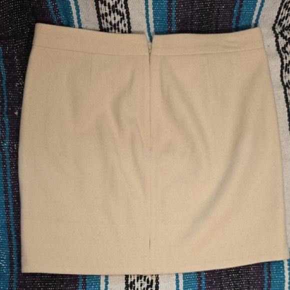 J. Crew Women's Beige Wool Blend Mini Skirt Size 4 Scalloped Hem - Picture 5 of 7